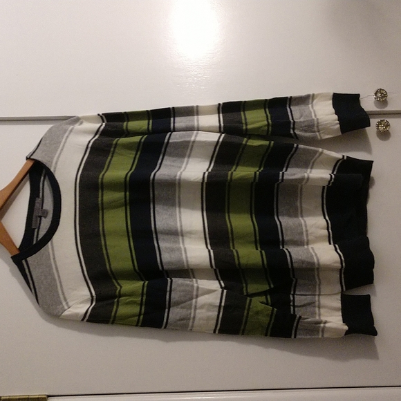 Men's Old Navy Striped Crew Neck Sweater. Never Worn. Size Large. - Picture 2 of 8